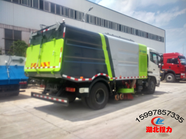 東風(fēng)天錦洗掃車