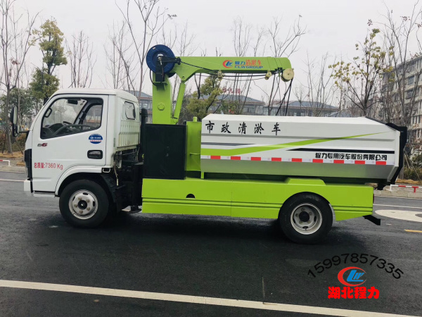 國六東風小多利卡清淤車