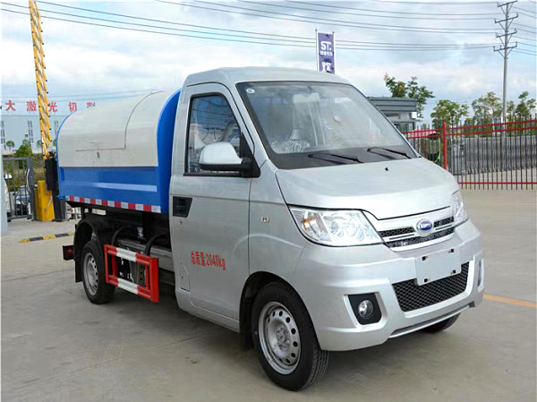 開(kāi)瑞密封式垃圾車(chē)3方