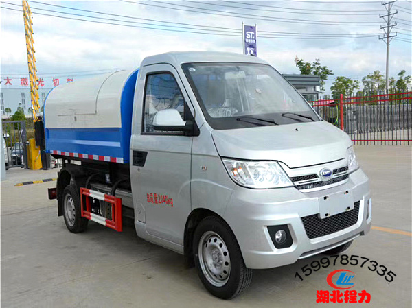 國(guó)六開(kāi)瑞密封式垃圾車(chē)3方