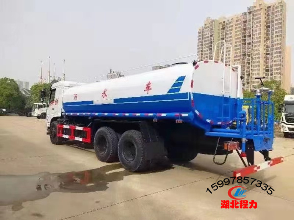 國六東風D3后雙橋灑水車20方