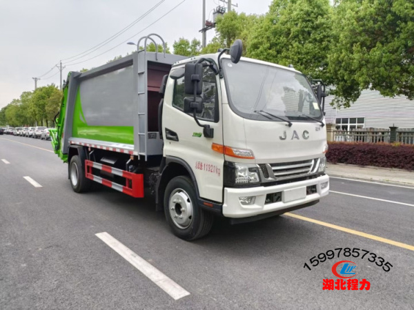 國(guó)六江淮壓縮式垃圾車（9方）