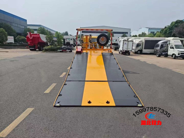 解放虎VN藍(lán)牌6噸重載板清障車