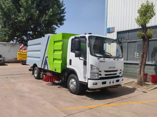 慶鈴五十鈴洗掃車9方